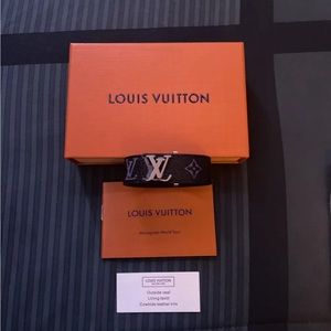 Lv Slim Braclet